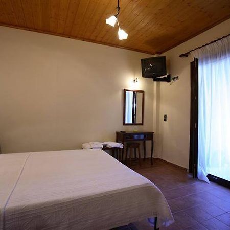 Mirsinia Apartments - Skopelos Loutraki (Skopelos) Exterior foto